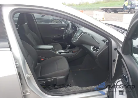 2018 Chevrolet Malibu 1Ls z USA, uszkodzony, nr VIN 1G1ZB5ST2JF177548